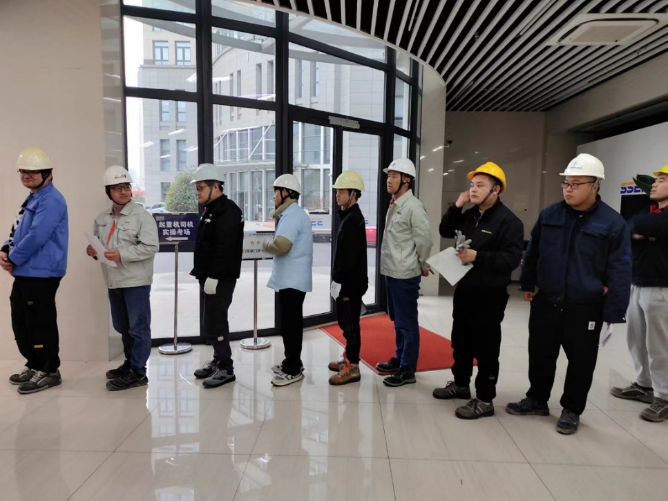 上海市特种设备管理协会顺利开展2024年度电梯检验员资格考试